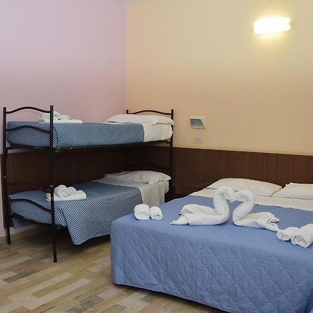 Hotel Annetta Rimini Eksteriør bilde