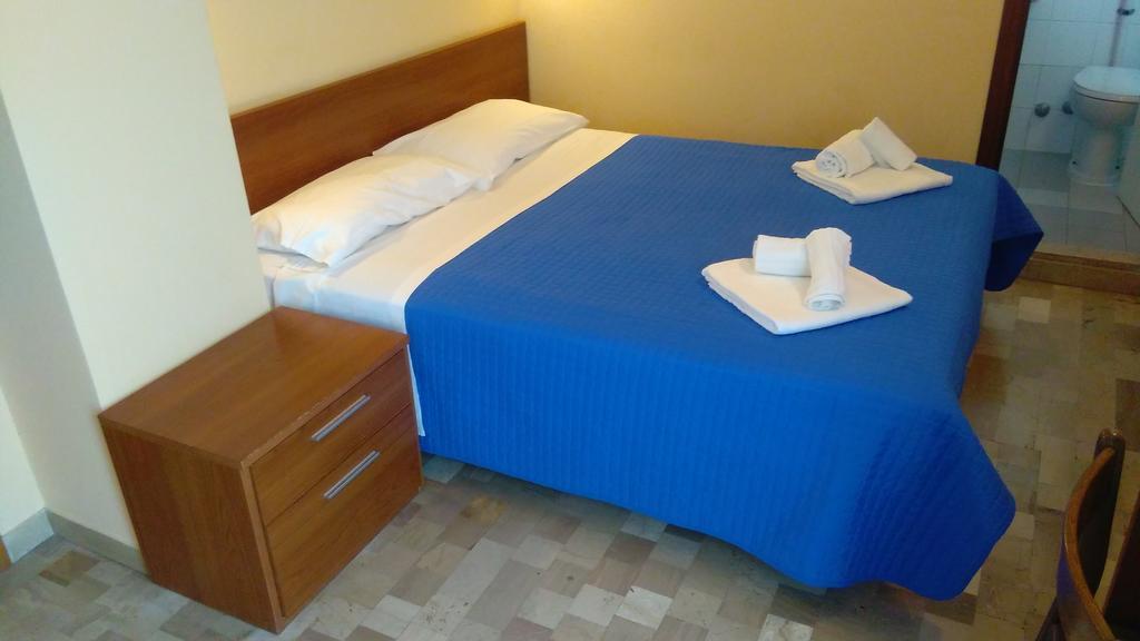 Hotel Annetta Rimini Eksteriør bilde