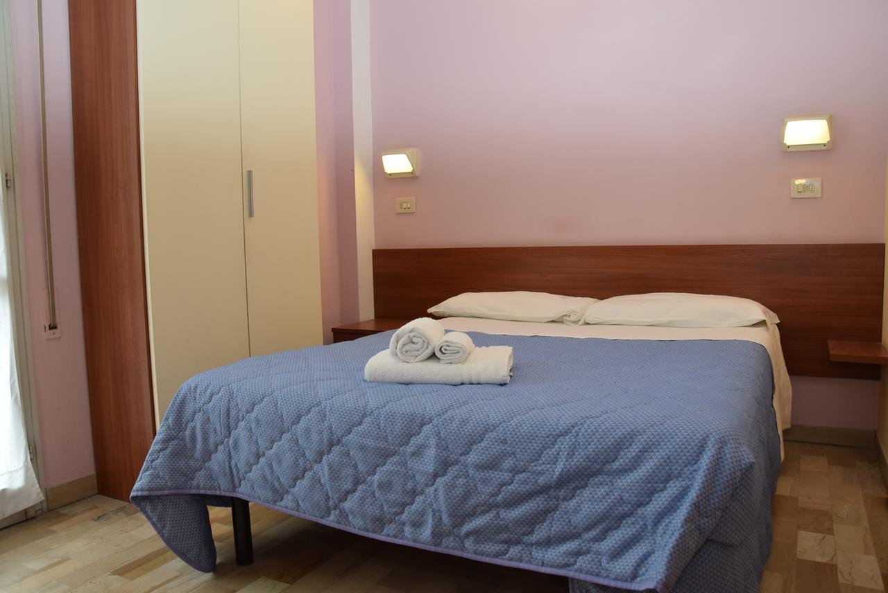 Hotel Annetta Rimini Eksteriør bilde